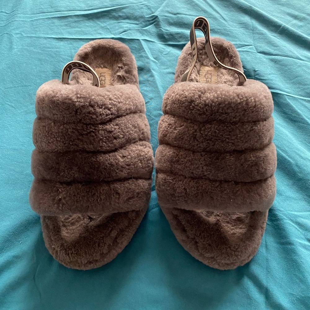 UGG Fluff Yeah Slides